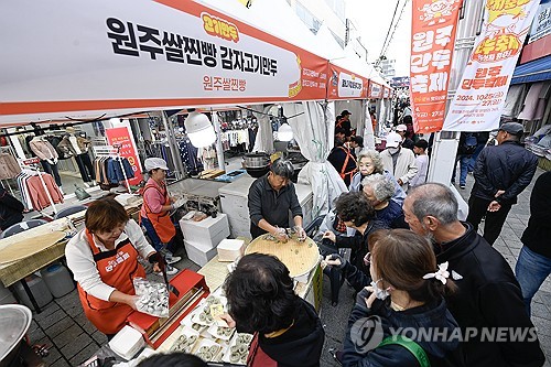 [전국 레이더] 김밥·떡볶이 'K푸드' 인기몰이…지자체들 함박웃음