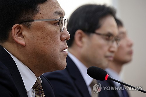 김병환 "소상공인 대책 이달 발표…서민금융 보완도 강구"