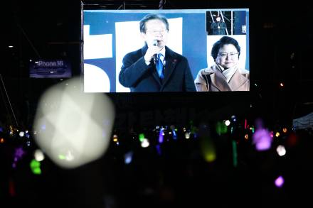 이재명 "빛의 혁명 이제 시작, 광화문 더 밝게 빛나길"