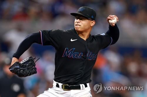 MLB 필라델피아, 마이애미 선발투수 루자르도 영입