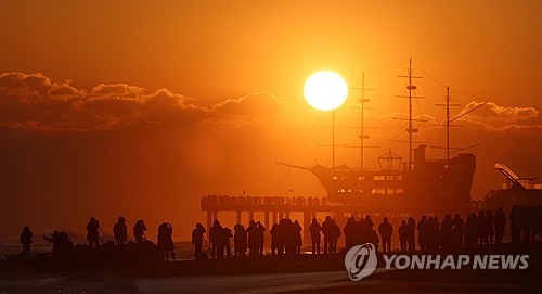 강원도, 해맞이 명소 안전대책 추진…한파 쉼터·해변 난로 설치