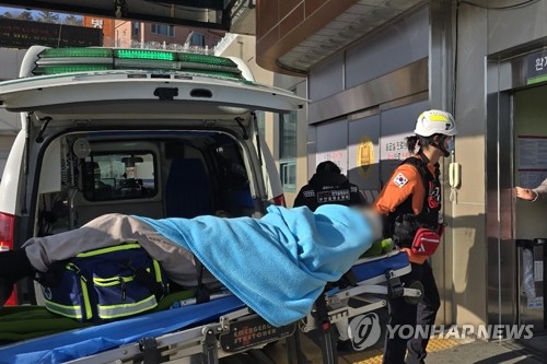 무안공항 여객기 사고 생존 승무원 "어떻게 된 일인가요"