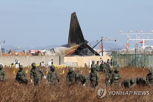 [제주항공 참사] 탑승자 명단 있는데…신원확인 왜 늦어지나