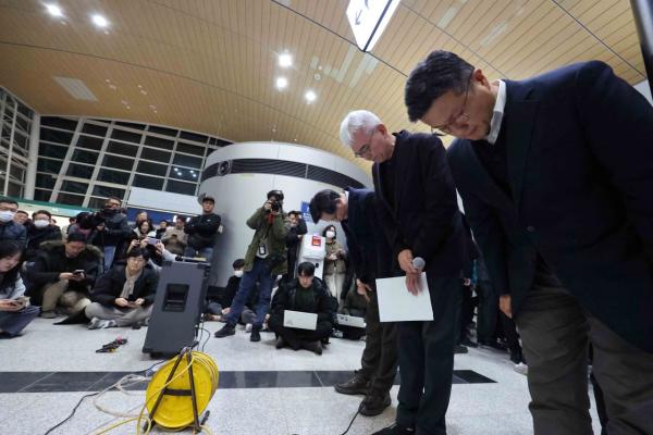 제주항공 참사 애경그룹…최대 위기 '구원투수' 고준 대표