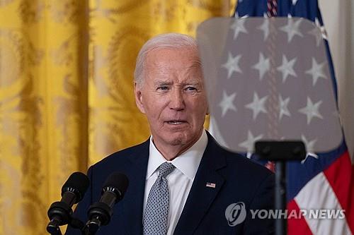 바이든 "IS 등 테러 조직 계속 추적…미국에 피난처 없을 것"