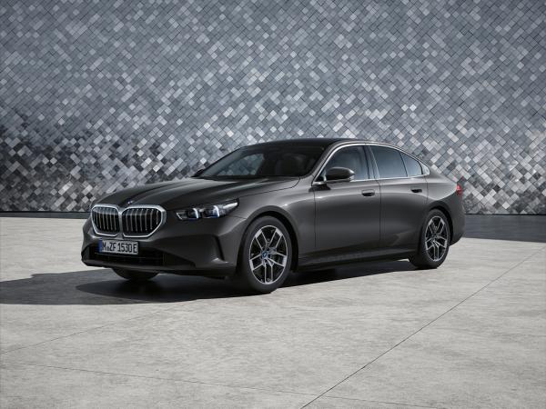 BMW, 5시리즈 고성능 플러그인 하이브리드 ‘뉴 550e xDrive’ 국내 출시