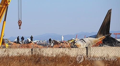 [우후죽순 소형공항] ① 전국 공항만 15개…뻥튀기 수요예측에 경영난 '허덕'