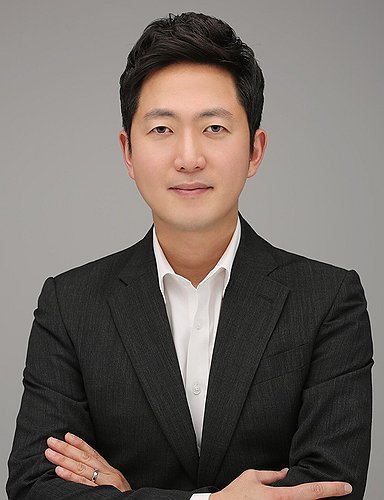 하이브 CEO "올해 창립 20주년…지역별 멀티레이블 체계 확립"