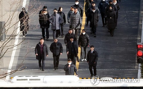 경찰청장 직대 "관저투입 요청 불응, 항명이라 생각 안 해"