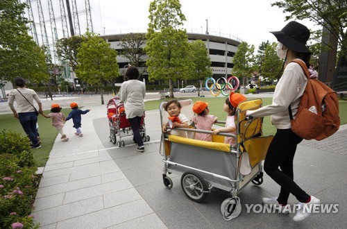 '출산율 0.99명' 도쿄, 무통분만 지원한다…"日광역지차체 최초"