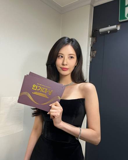 서현, 김정현 논란 또 수습…“최후의 승자는 선한 사람” 성난 팬들 다독여 [왓IS]