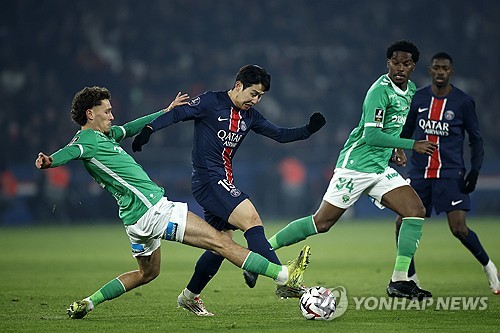 이강인 시즌 3호 도움…PSG, 하위권 생테티엔에 2-1 신승