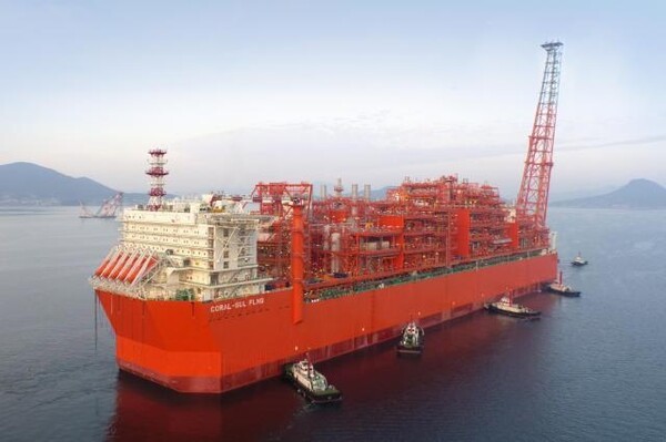 삼성중공업 부유식 액화천연가스 생산설비(FLNG)[사진=삼성중공업]