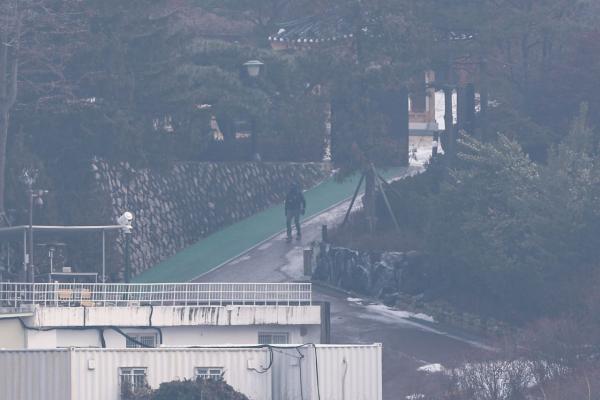 안철수 "유혈사태 막으려면 尹 직접 출두해야"