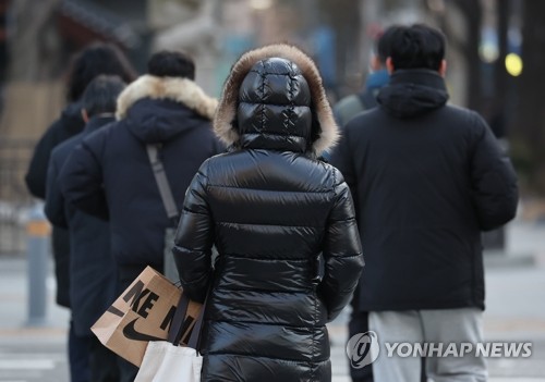 전북 흐리고 서해안에 눈…낮 최고 1도