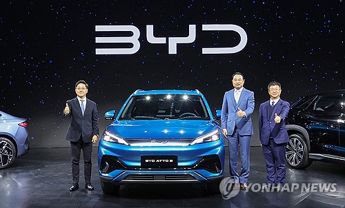 BYD, 한국 시장 첫 모델 아토3 출시…'3천만원대 초반' 초강수