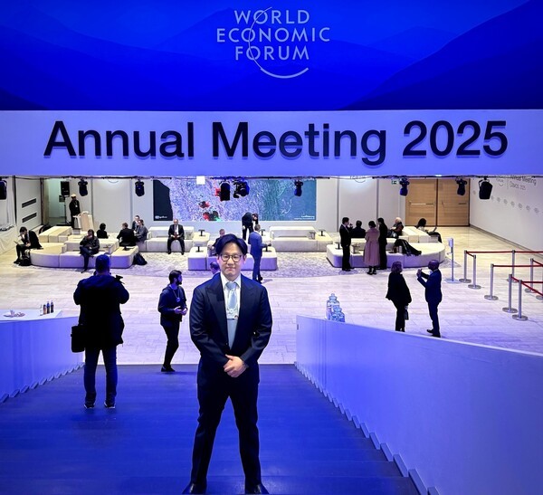 서범석 루닛 대표가 1월 20일부터 24일까지 스위스 다보스에서 열리는 '세계경제포럼(World Economic Forum)'에 글로벌 의료AI 기업 최초로 3년 연속 참석했다. 서범석 대표는 이번 포럼에서 글로벌 의료·제약업계 리더들과 전략적 협업을 논의하며 루닛의 미래 성장 전략을 구체화할 예정이다. [사진=루닛] 