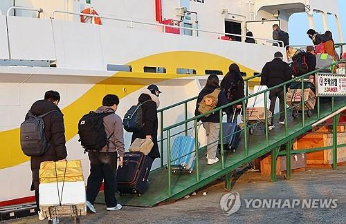 설연휴 인천 연안여객선 3만명 이용 예측…예년보다 소폭 증가