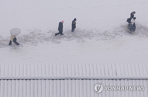 서울에 내일 오전 대설특보 가능성…제설대책 2단계 대응