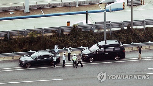 5년간 명절 고속도로 교통 단속 7천688건…'전용차로 위반' 최다