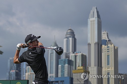 '멘토' 매킬로이 만류도 무시…북아일랜드 기대주 LIV 골프 합류