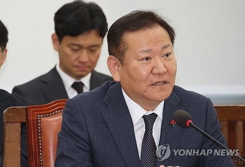 이상민, 경찰서 '국무위원들, 尹에 계엄 반대' 진술