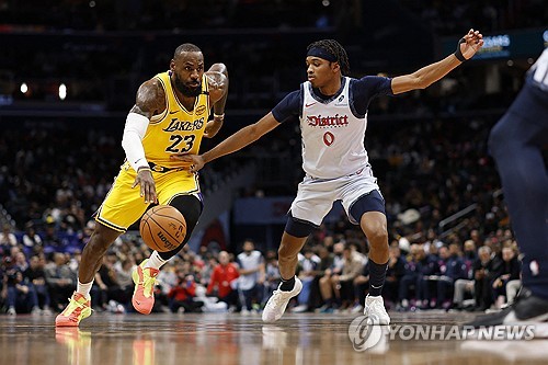 데이비스 이탈한 NBA 레이커스, 워싱턴 38점 차 완파하며 반등