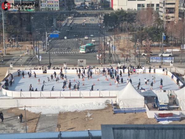 경기평화광장 스케이트장, 도민과 함께 40여일의 겨울 추억 만들기... 7,477명 입장객 수를 경신하며 성황리 종료