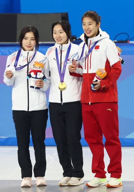 중국 쇼트트랙 감독도 인정했다 "한국 상대 금메달 따기는 호랑이 이빨 뽑기와 같다" [하얼빈 AG]