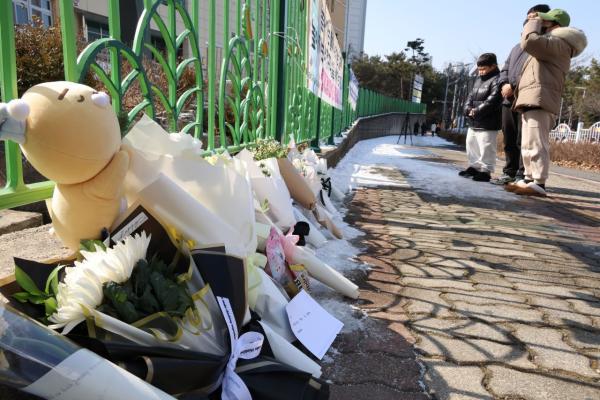 예일대 정신과 교수 "우울증은 죄 없다…가해자 죗값 치르길"