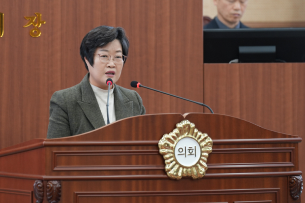 아산시의회, 김희영 의원 윤리위 회부...“국힘 소속 의원 비판”