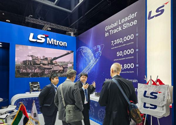 LS엠트론, IDEX 2025 참가…궤도 기술력 선보인다