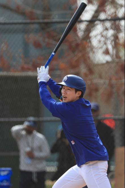 MLB 시범경기 개막...김혜성 미션은 '주루·수비력' 증명, 이정후는 '실전 감각' 회복