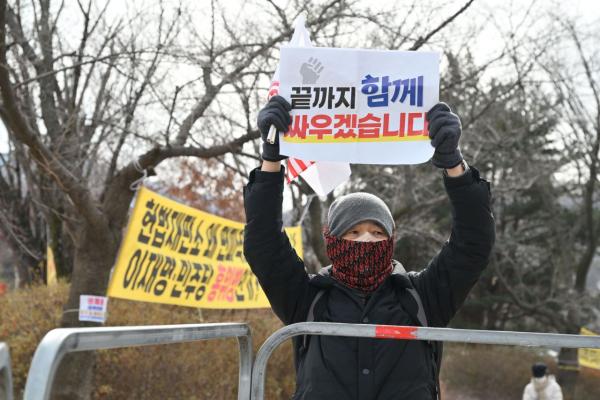 '내전 수준' 정치갈등, 정치성향 상관없이 위기감…심각하다 96%[폴폴뉴스]