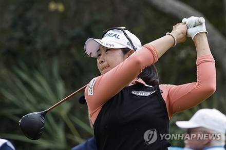 '버디 8개' 김아림, 혼다 LPGA 타일랜드 공동 8위 도약