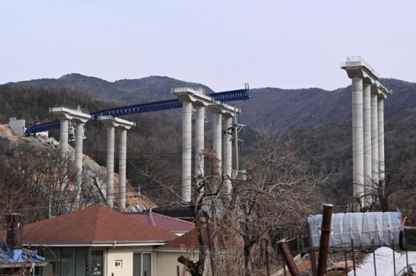 안성 고속도로 공사장 사고 4명 사망…소방당국 “구조작업 종료”