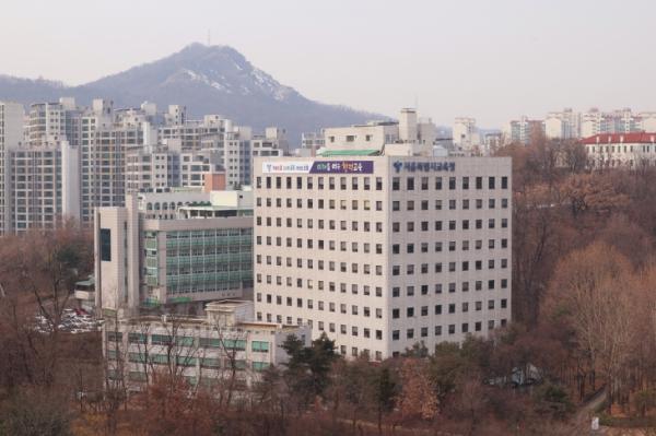 ‘교사 해임 철회 요구’ 서울시교육청 시위한 22명 연행