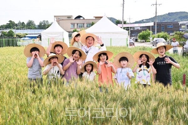 양평밀축제/투어코리아뉴스 정명달 기자