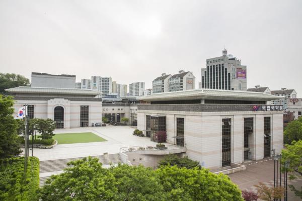 국립국악원 前 원장·연구실장 성명 "국악원장 문체부 고위직 내정 철회돼야"