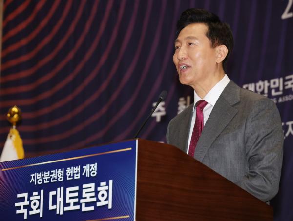 오세훈, '尹 구속취소'에 "참 바람직한 결정"