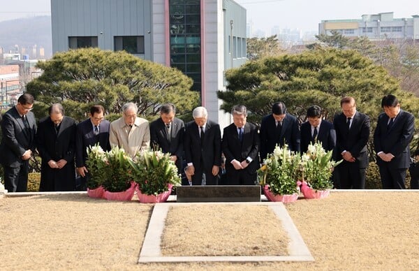 유한양행 창업자 ‘故 유일한 박사’ 영면 54주기 추모식. [사진=유한양행]