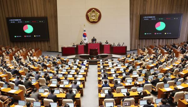 '마약 권유도 금지'…마약류관리법 개정안 국회 통과