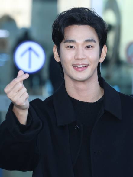 김수현 ‘굿데이’ 불참 통보 후, 돌연 녹화장 왔다