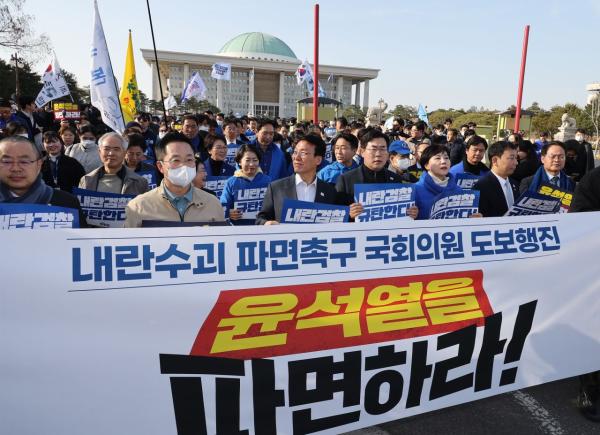 민주당 "명태균특검법 거부는 내란종식 거부…崔대행 단죄할 것"