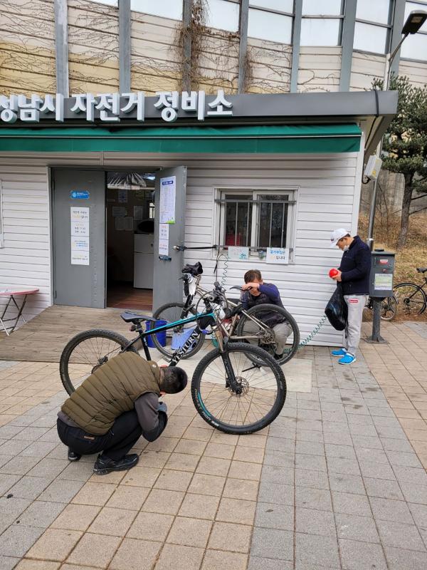 성남시 “고장 난 자전거 점검·수리해 드려요”