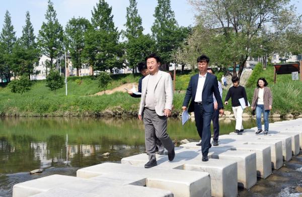 김동근 시장 “의정부럽 도시숲 프로젝트…‘걷고 싶은 도시’ 만들 것”