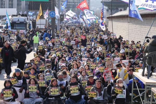 2년 연속 "한국은 '독재화' 국가"…2023년부터 이미 지적됐다