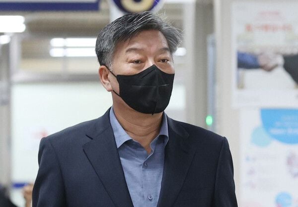 '함정비리·뇌물수수 의혹' 김홍희 전 해경청장 구속…"증거인멸 염려"