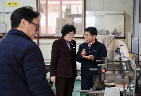 김경희 이천시장 "기업이 시와 함께 성장할 수 있는 발판 만들 것"