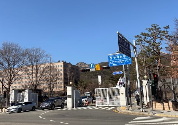 방통위 "SK텔레콤, 이용자 보호 평가 '매우 우수'"